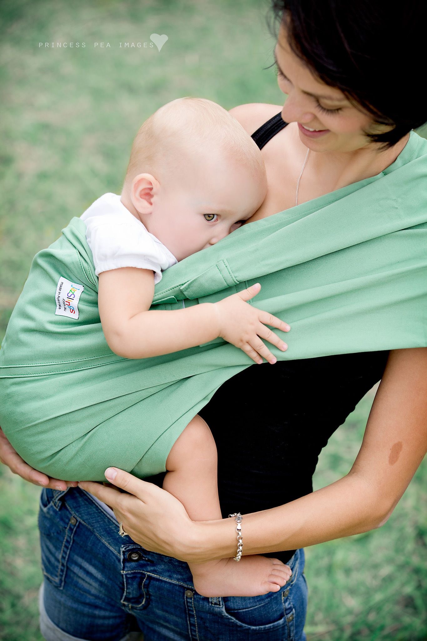 Jazslings Baby Slings. Made from an all natural, breathable fibre, these baby slings fold up small and are perfect for busy parents.